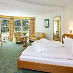 Ringhotel Nebelhornblick 4*