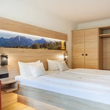 Ringhotel Nebelhornblick Оберстдорф