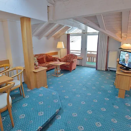 Ringhotel Nebelhornblick Оберстдорф