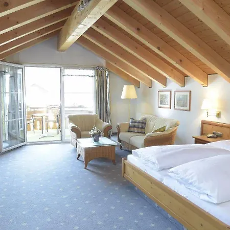 Отель Ringhotel Nebelhornblick