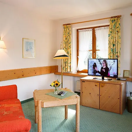 Отель Ringhotel Nebelhornblick Оберстдорф