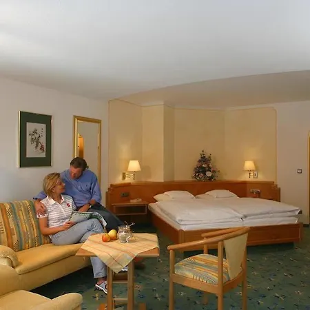 Отель Ringhotel Nebelhornblick