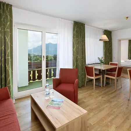Ringhotel Nebelhornblick 4* Оберстдорф