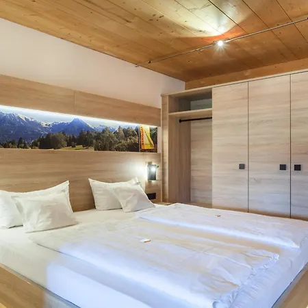 Hotel Ringhotel Nebelhornblick 4*